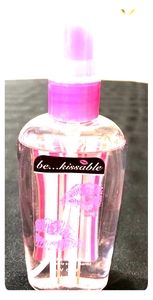 Avon Kissable Blushing Body Spray